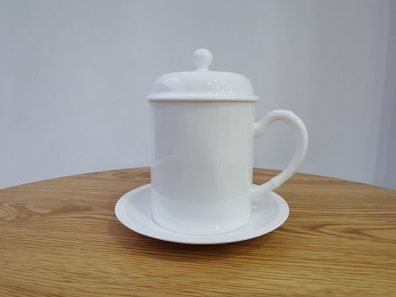 会议礼品茶杯定制，银行礼品陶瓷杯子印logo加字