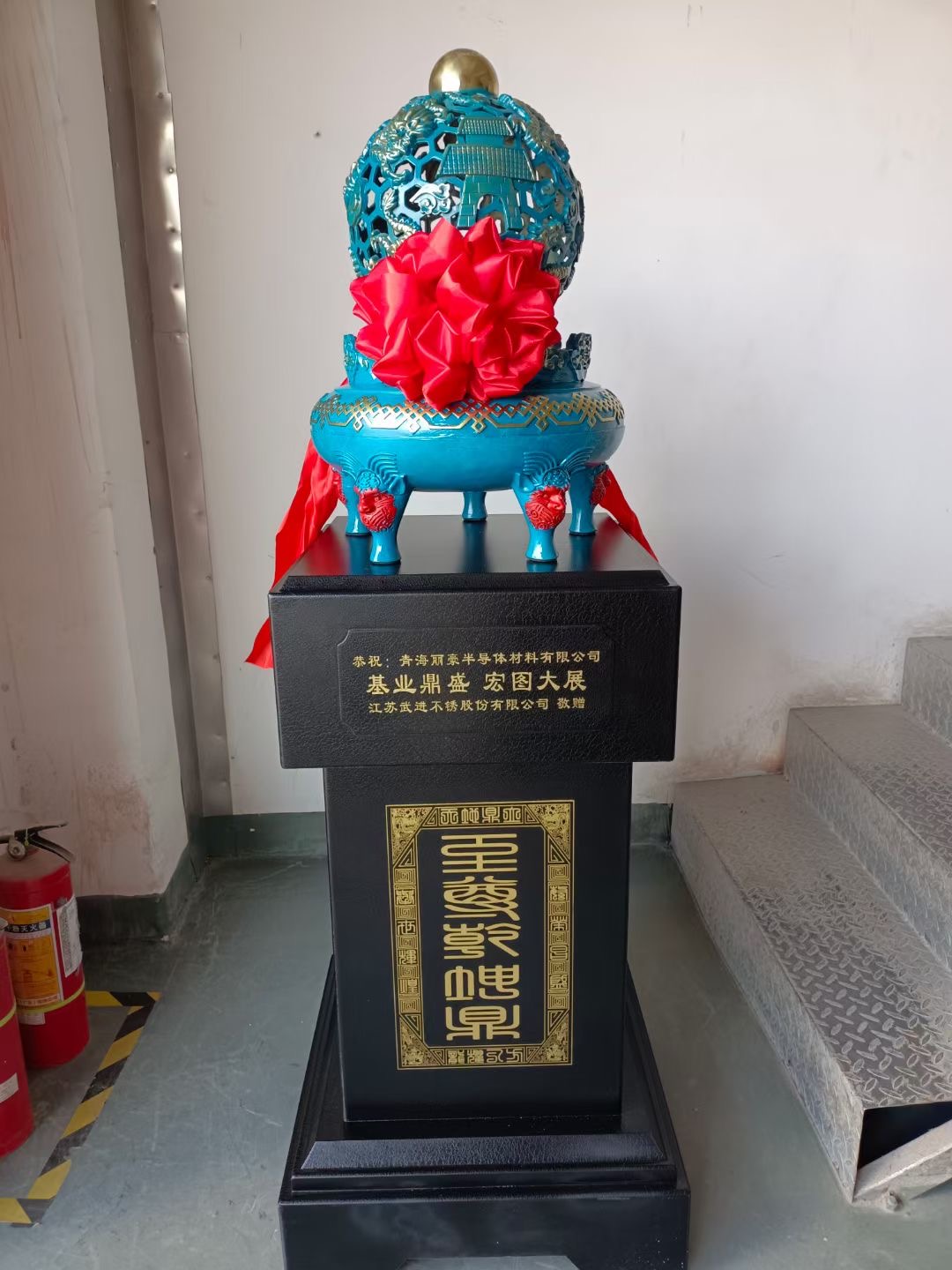 批发纯铜乾坤鼎落地摆件，赠送公司开业礼品