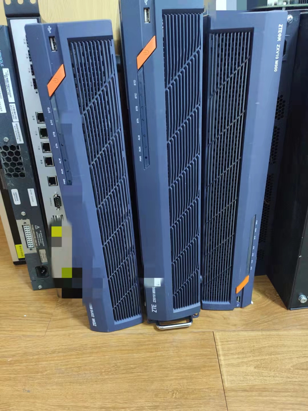 中兴ZXV10 M900视讯服务器维修