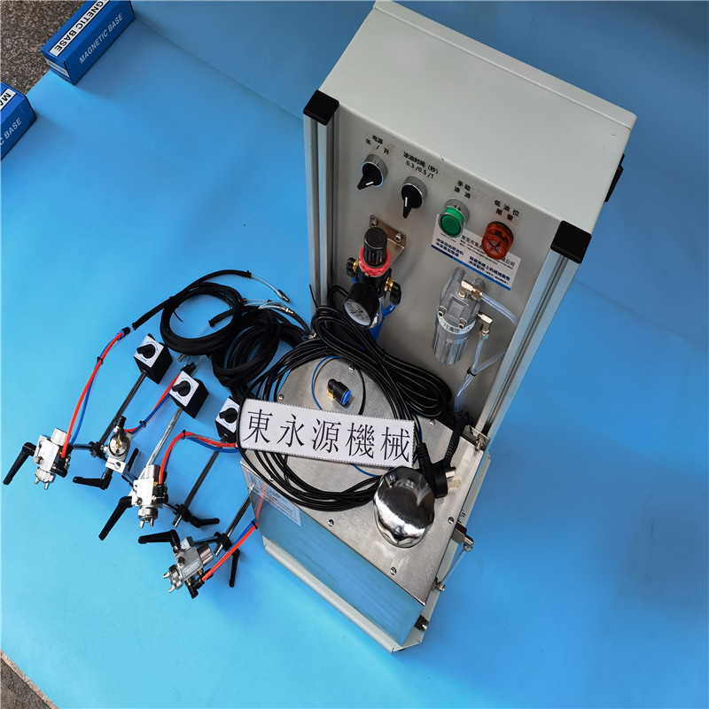 拉伸冲压自动喷油机，API-25冲床***自动喷油器选东永源
