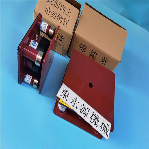 济南二锻冲床降噪声脚垫，型材冲孔机防震脚找东永源