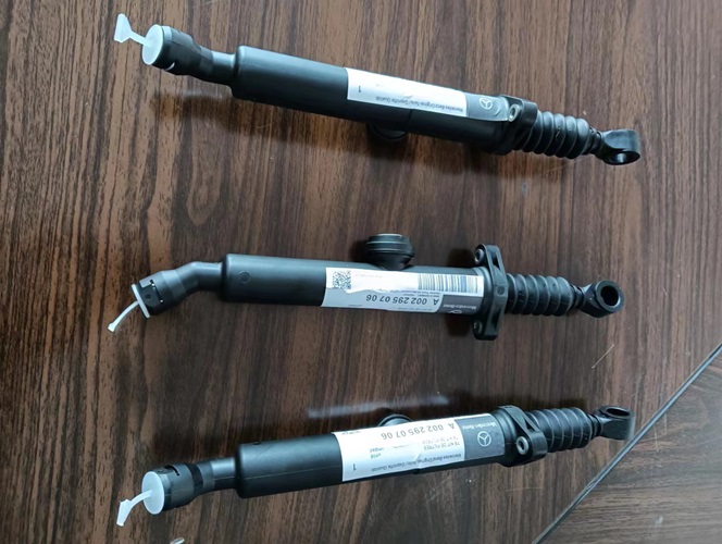 梅赛德斯奔驰3538离合器总泵